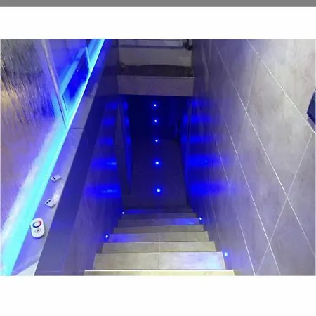 Hébergement de vacances De Gamme Jacuzzi Sauna Clermont-Ferrand